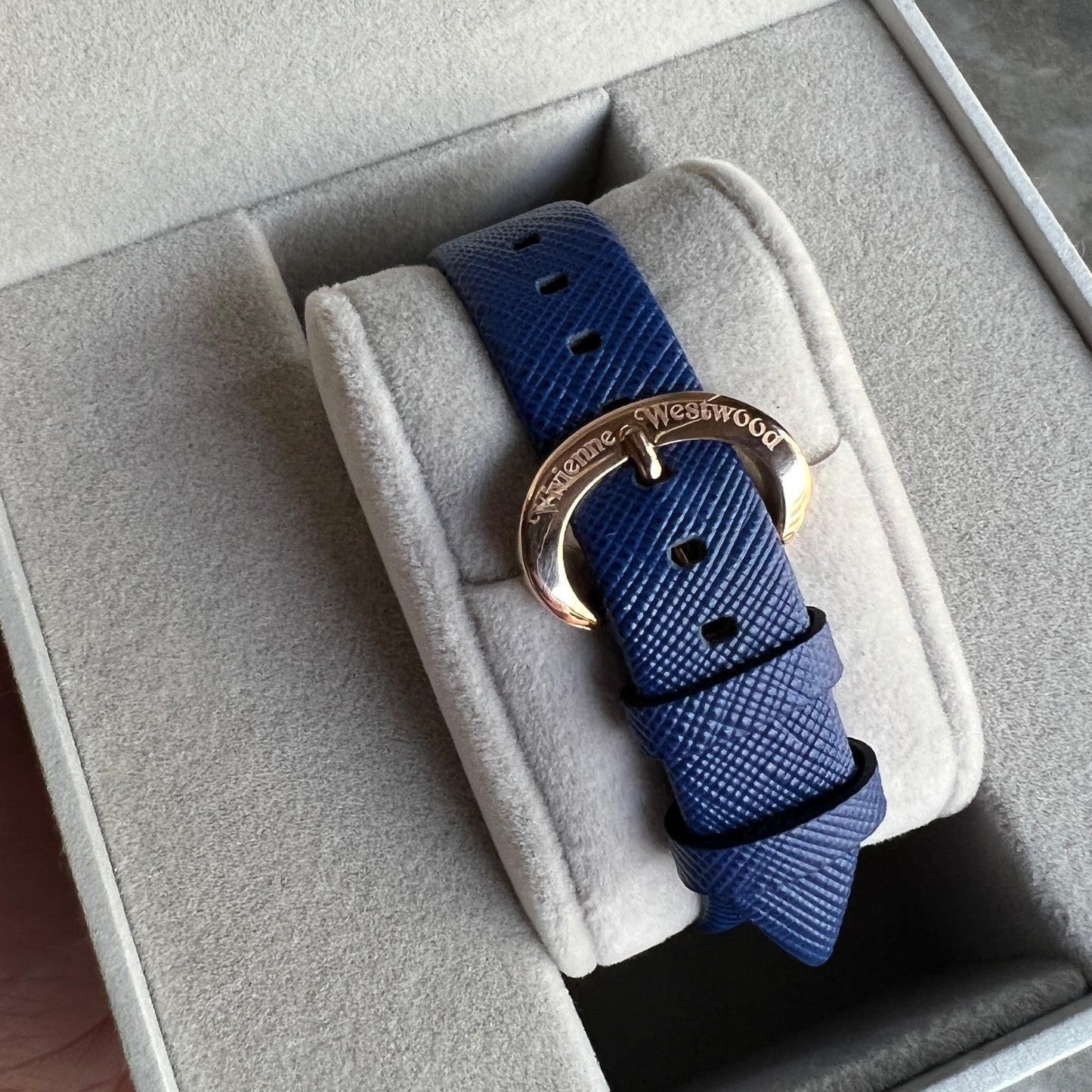 Lapislazuli Orb Watch