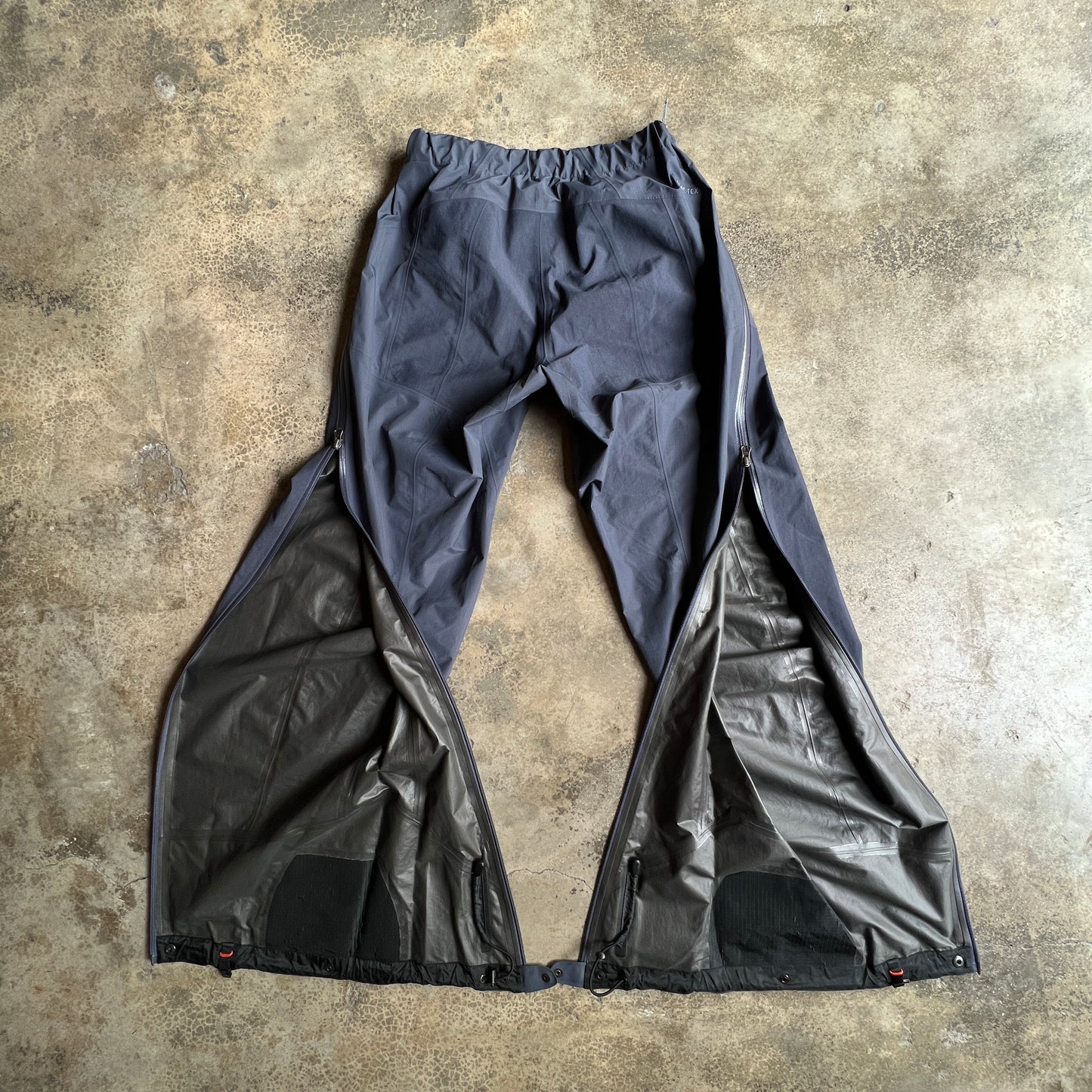 Arc’teryx Beta Gore-Tex Pants
