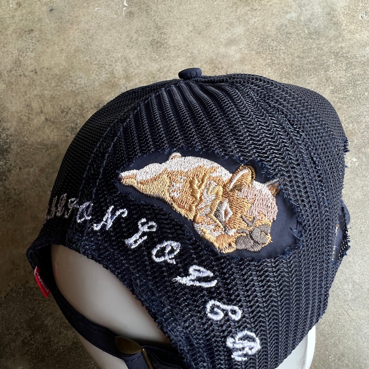 Esenes Worldwide Bully Farm Hat