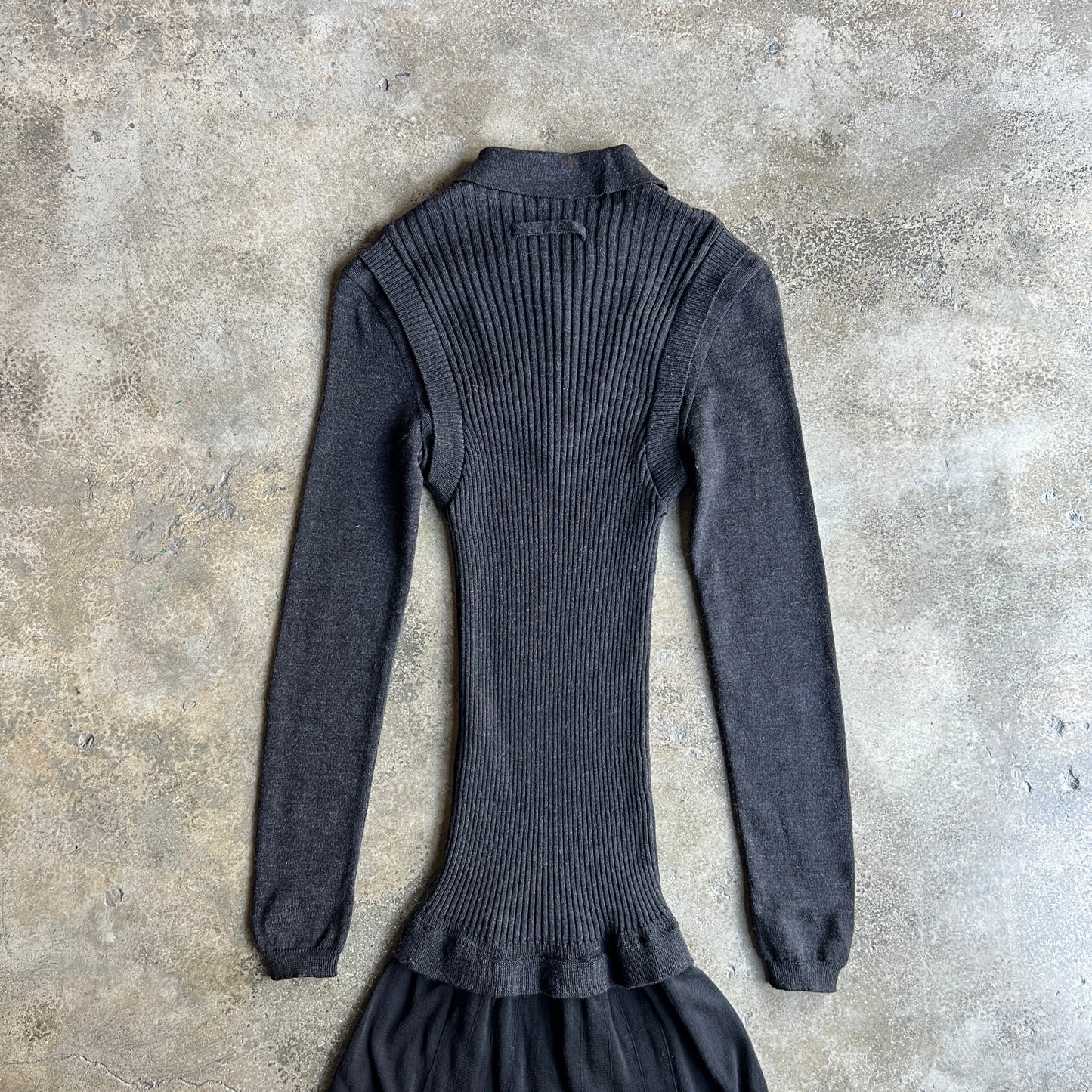 90’s Classique Collection
Mesh Dress