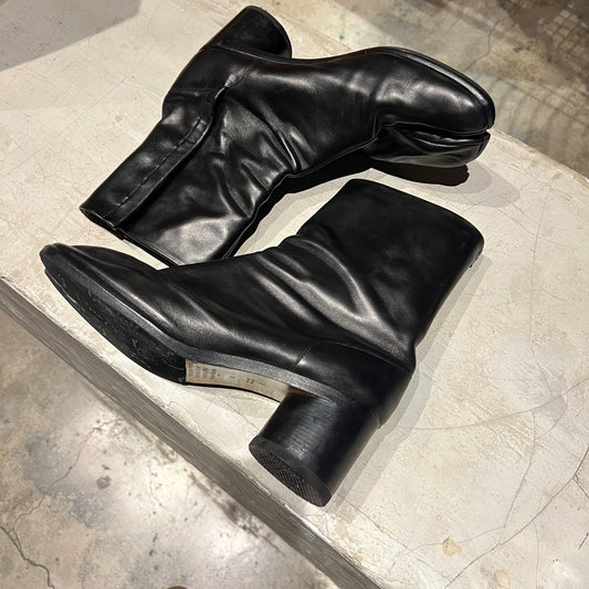 Tabi Boots