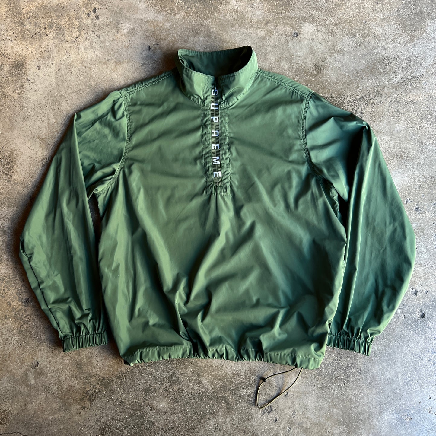 Supreme Windbreaker