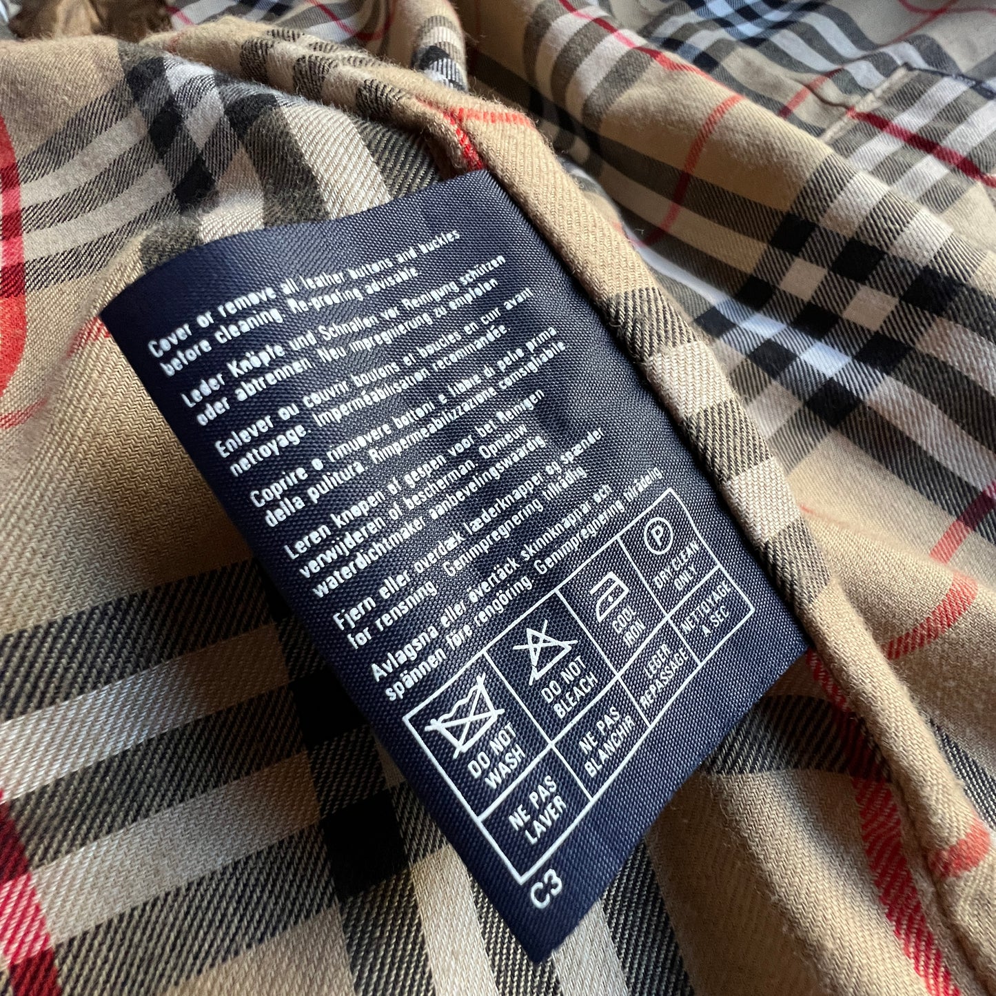 Burberry’s 80’s Trench Coat