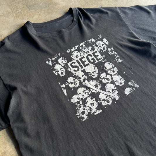 00’s Siege Metal Tee