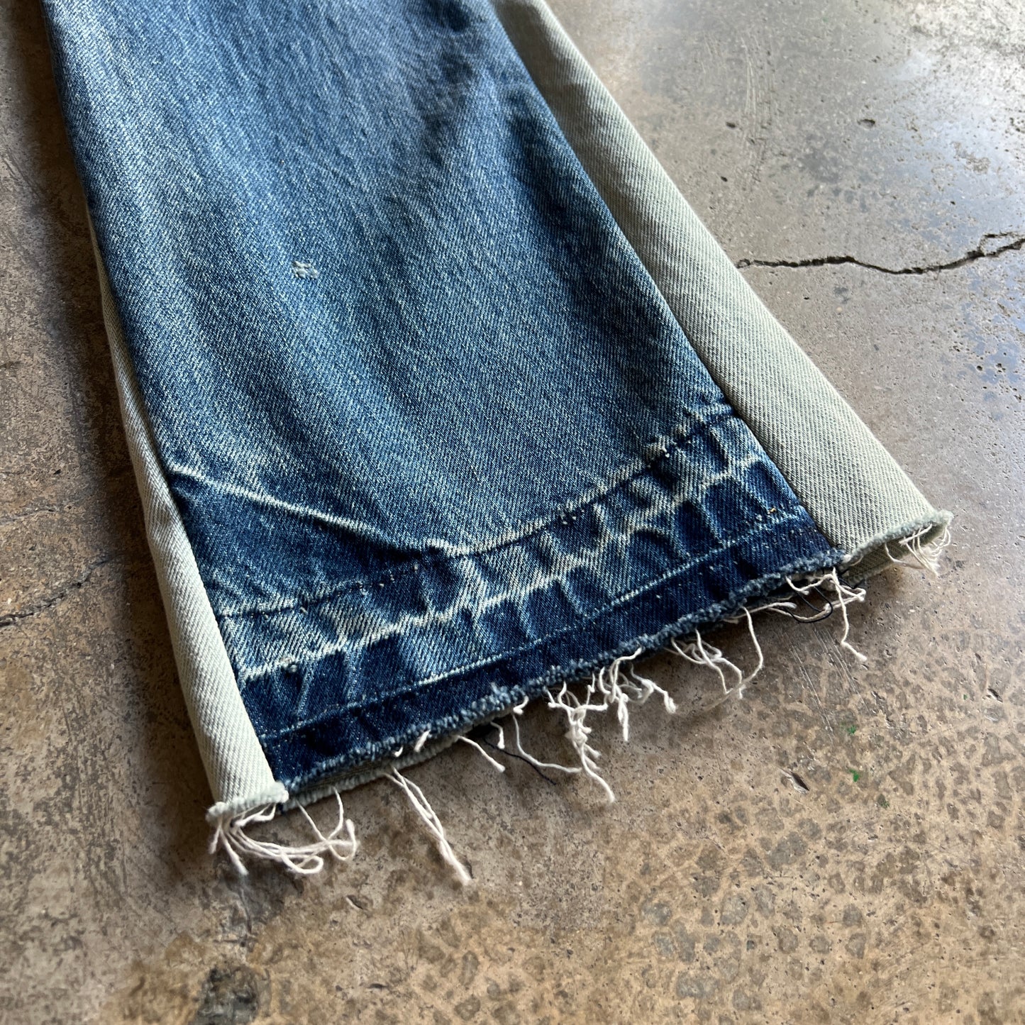 Mnnml Flared Denim Jeans
