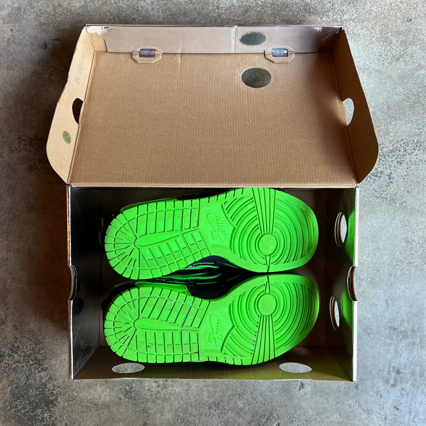 Off-Whie Rubber Dunk