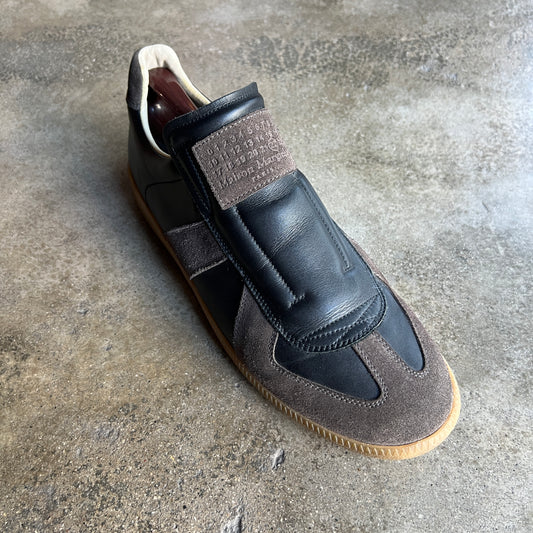 Laceless Gats