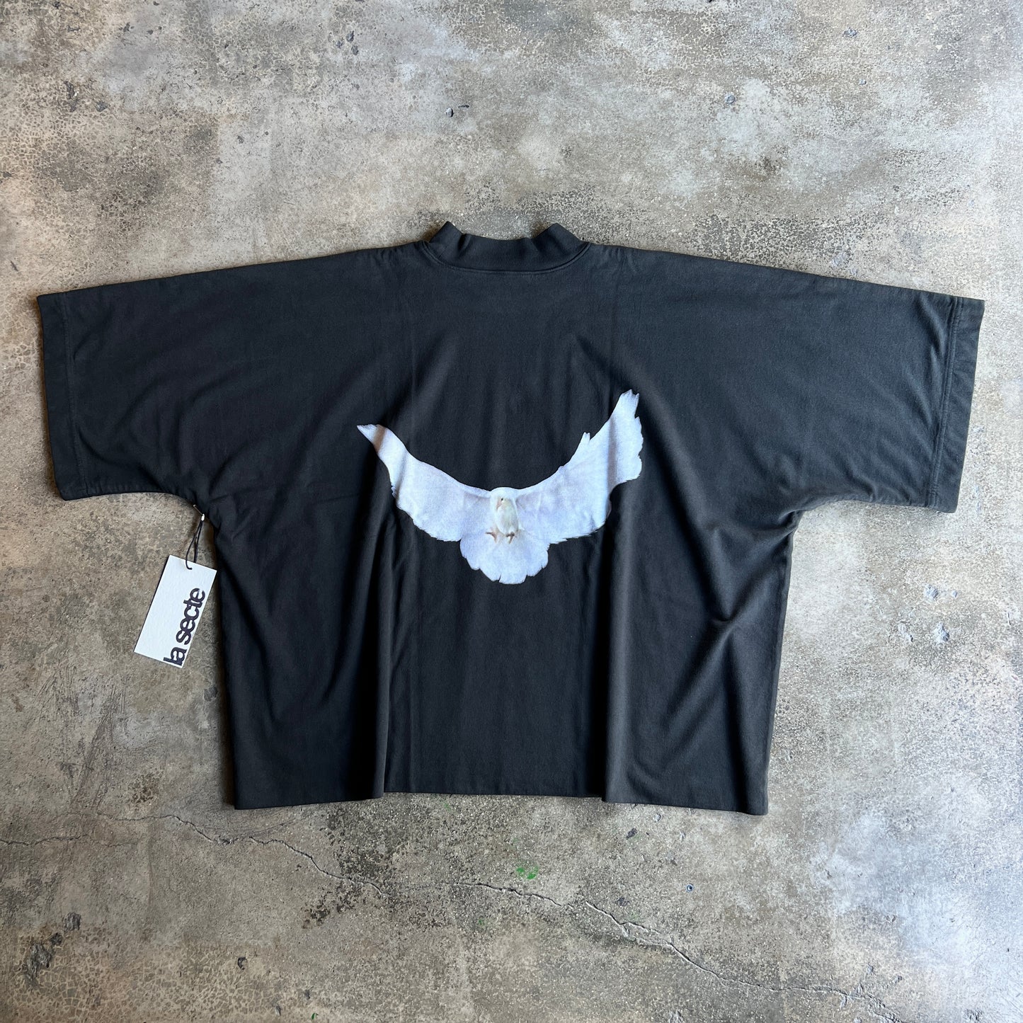 Dove Tee Engineered by Balenciaga (L)
