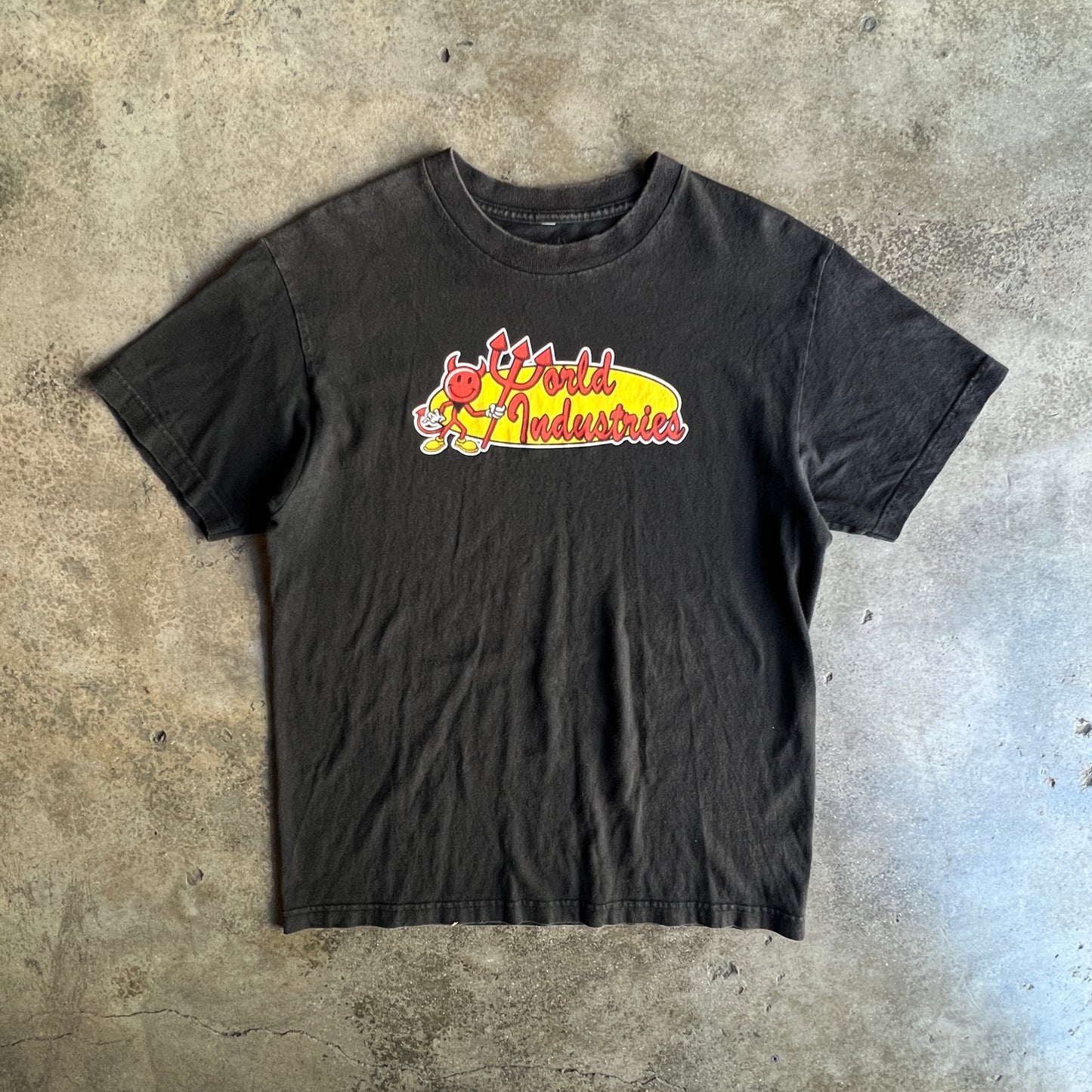 Vtg World Industries tee
