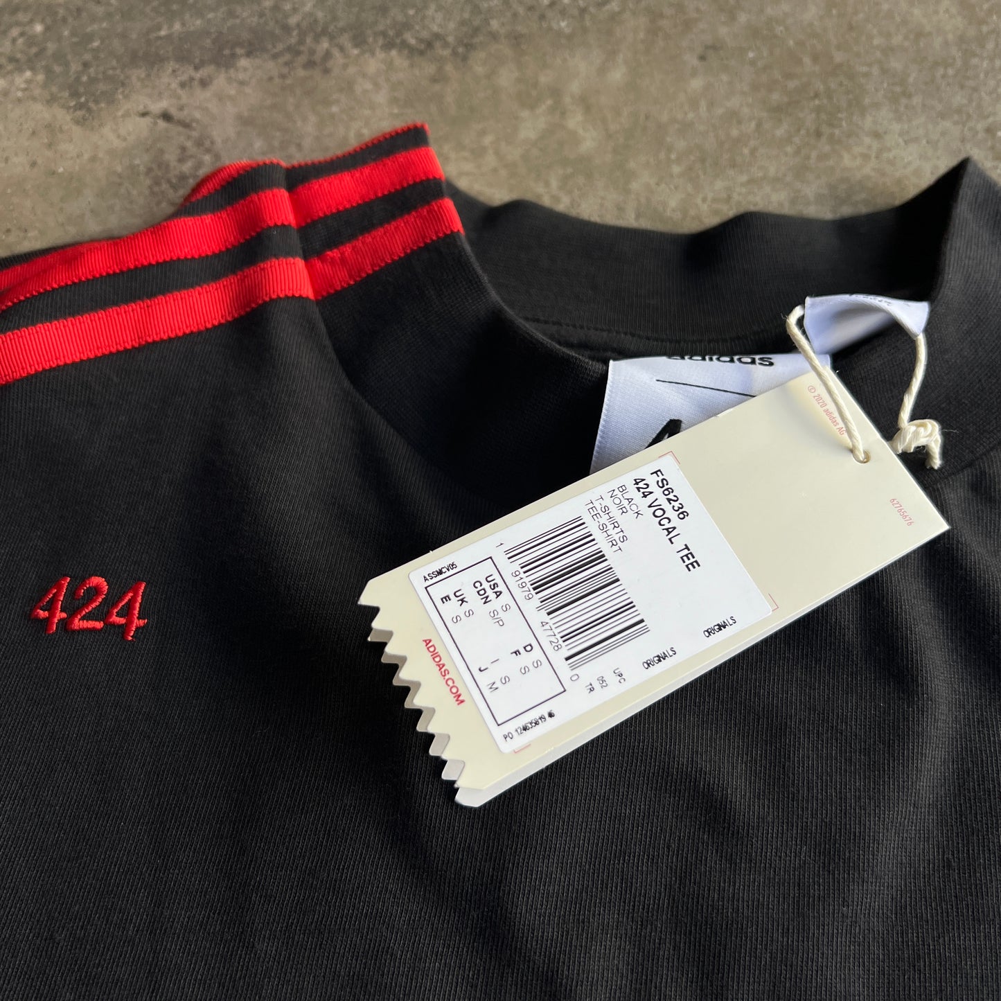424 Stripped Tee