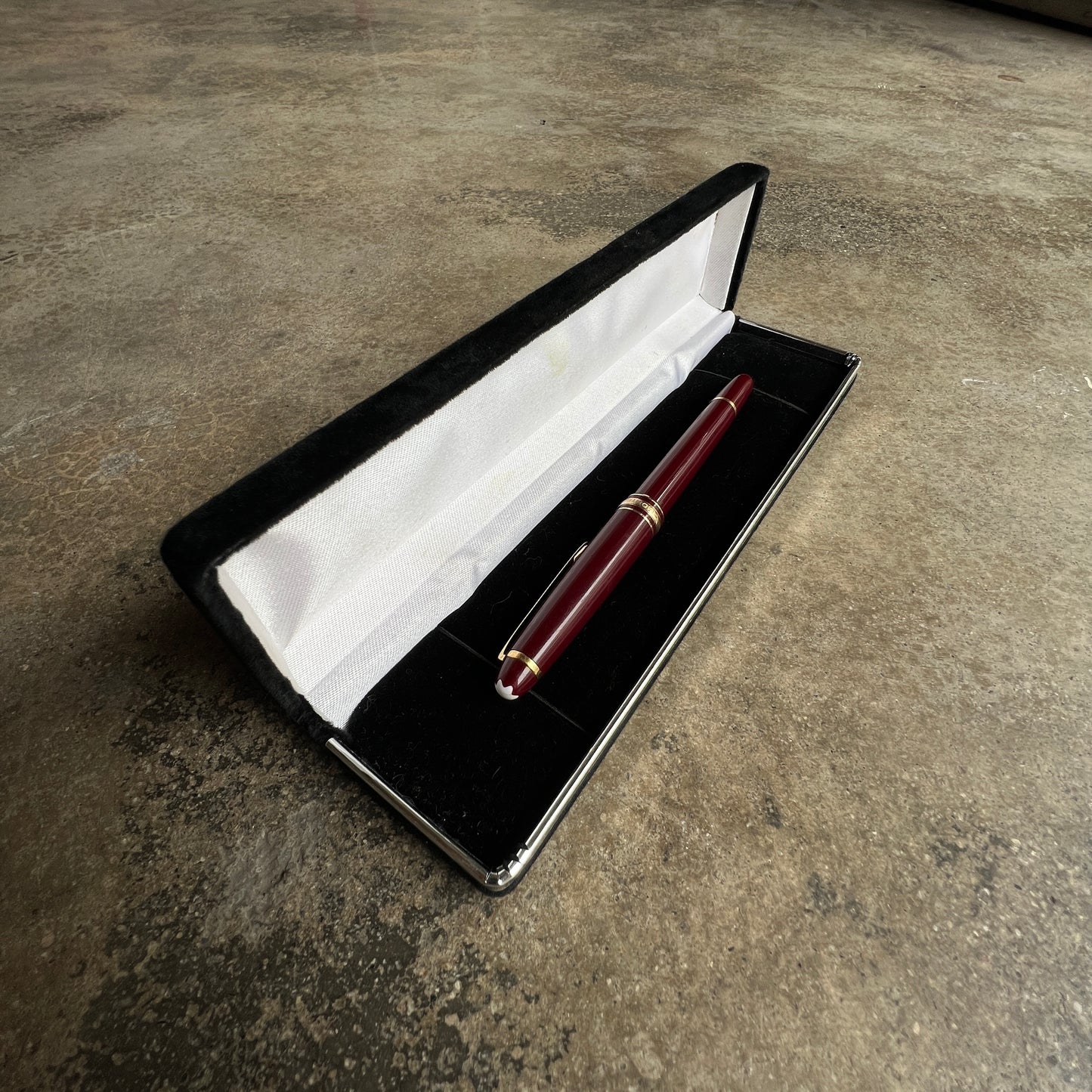 1970’s Mont-Blanc Meisterstück Bordeaux Ballpoint Pen