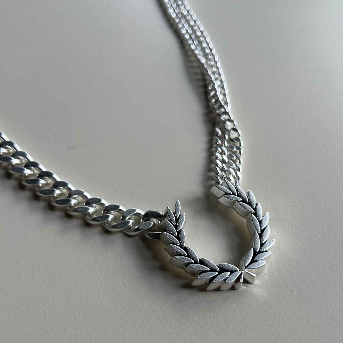 Fred Perry Double Chain