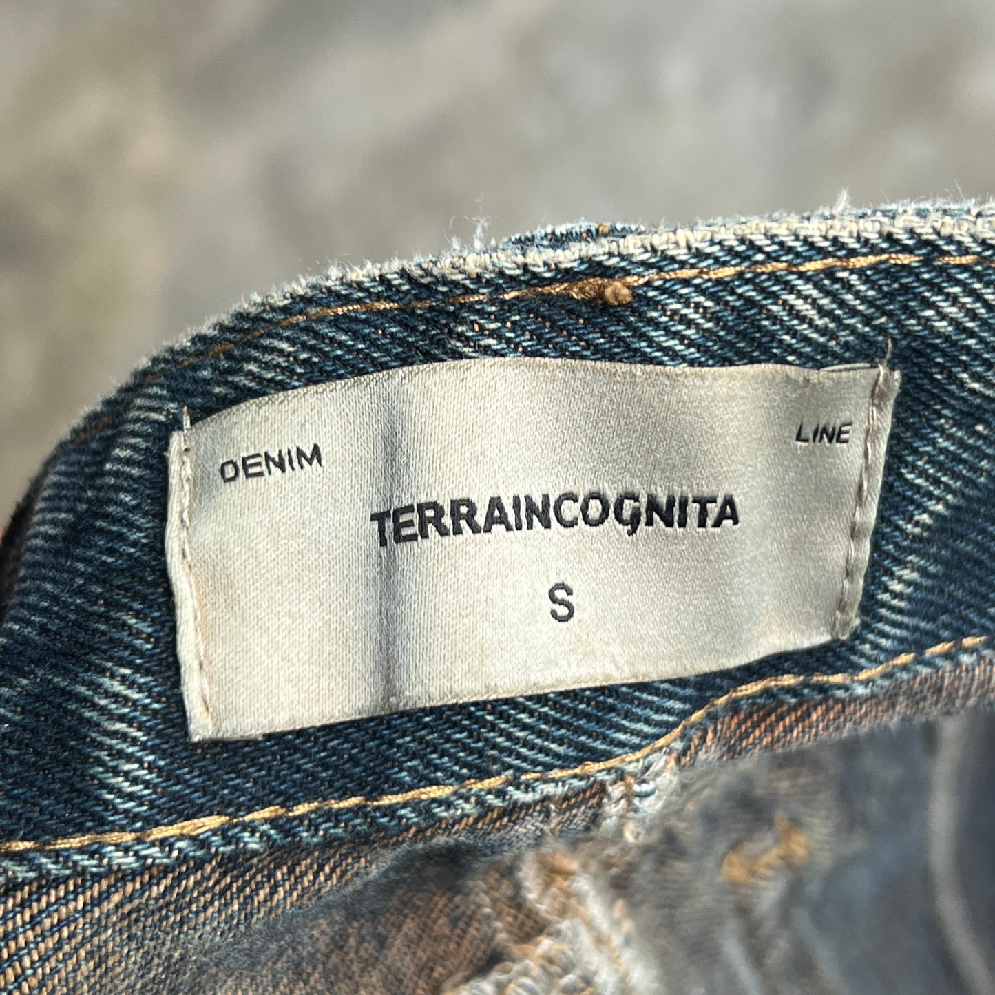 Flared Jeans