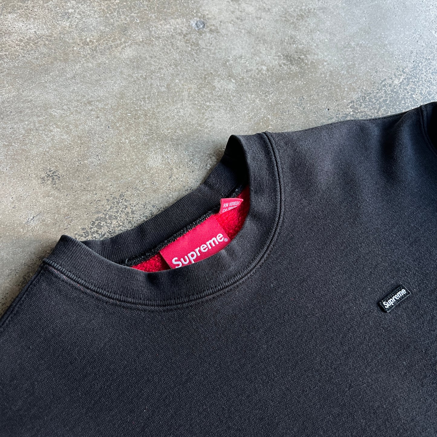 Supreme Crewneck