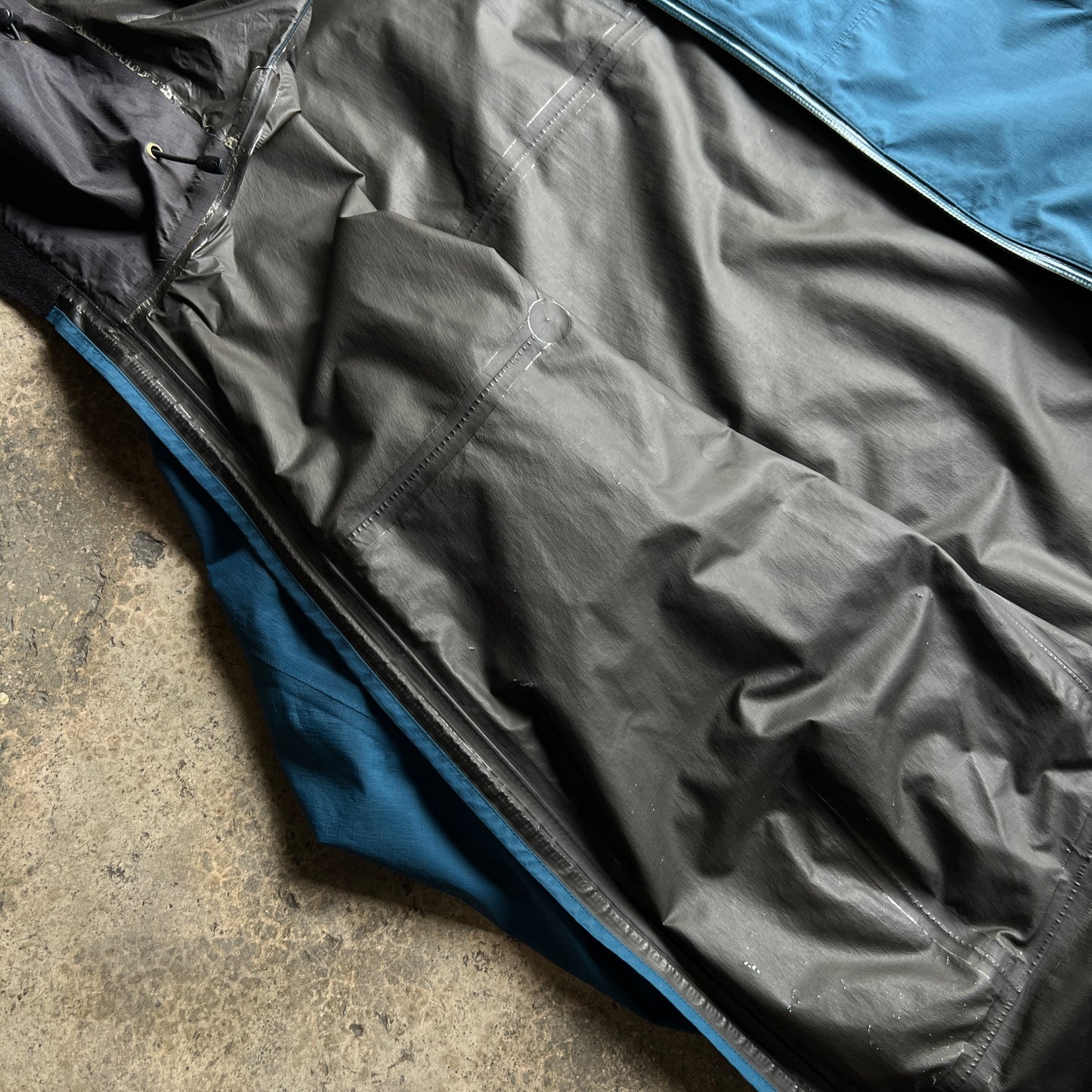 Beta SL Shell Gore-tex