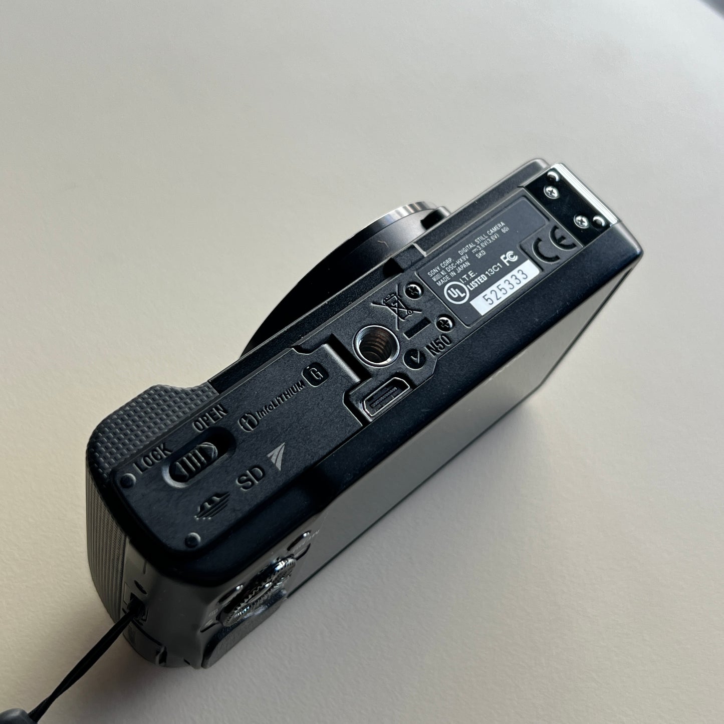 2011 Cybershot HX9V