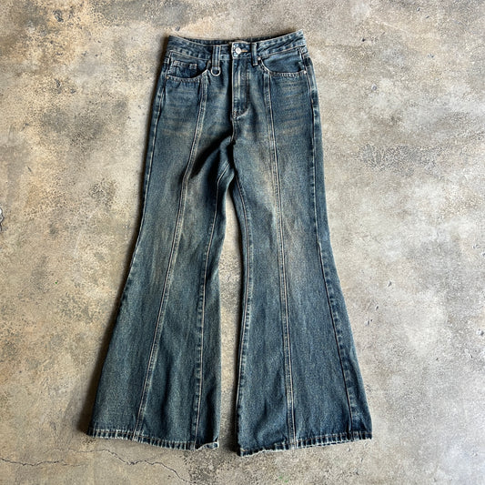 Flared Jeans