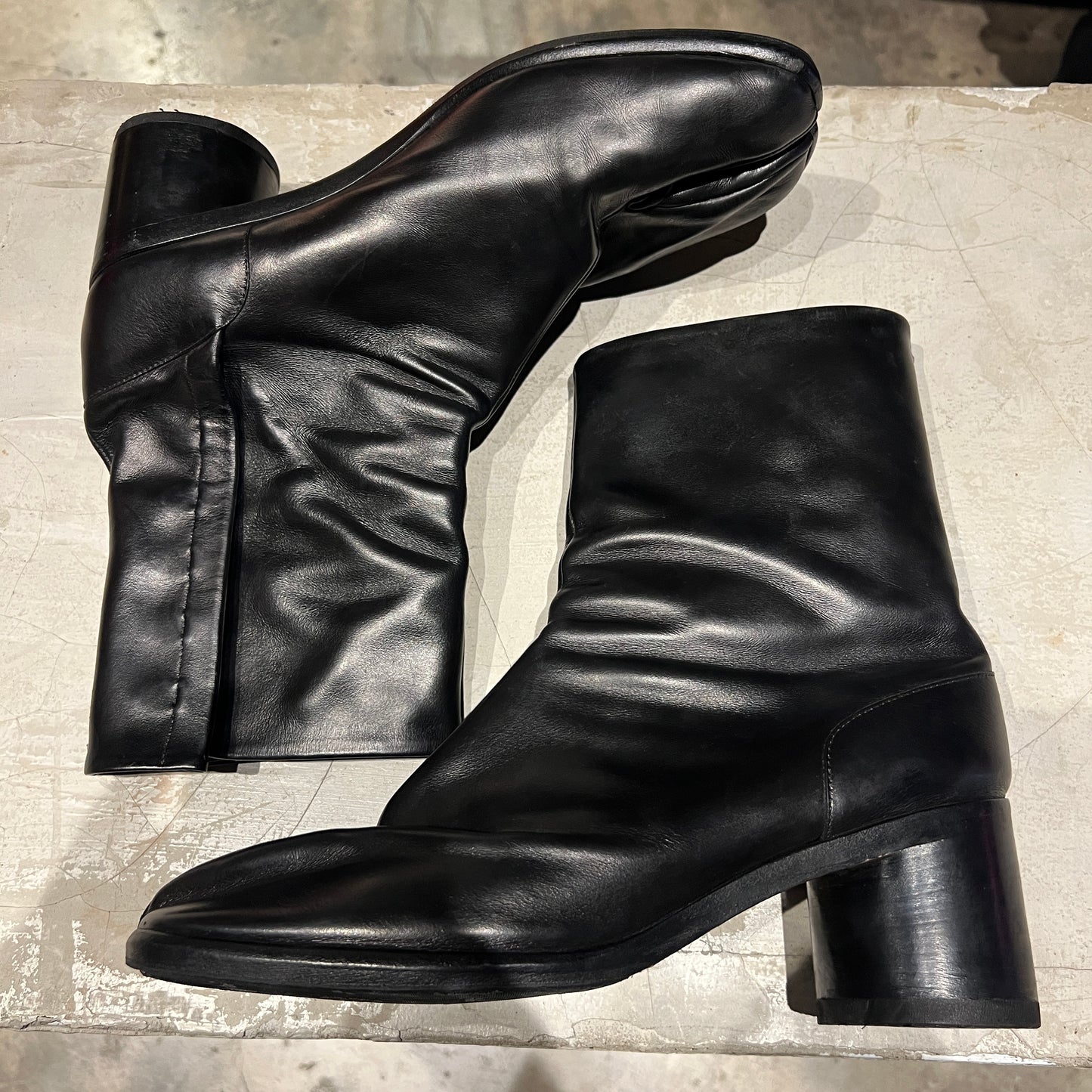 Tabi Boots
