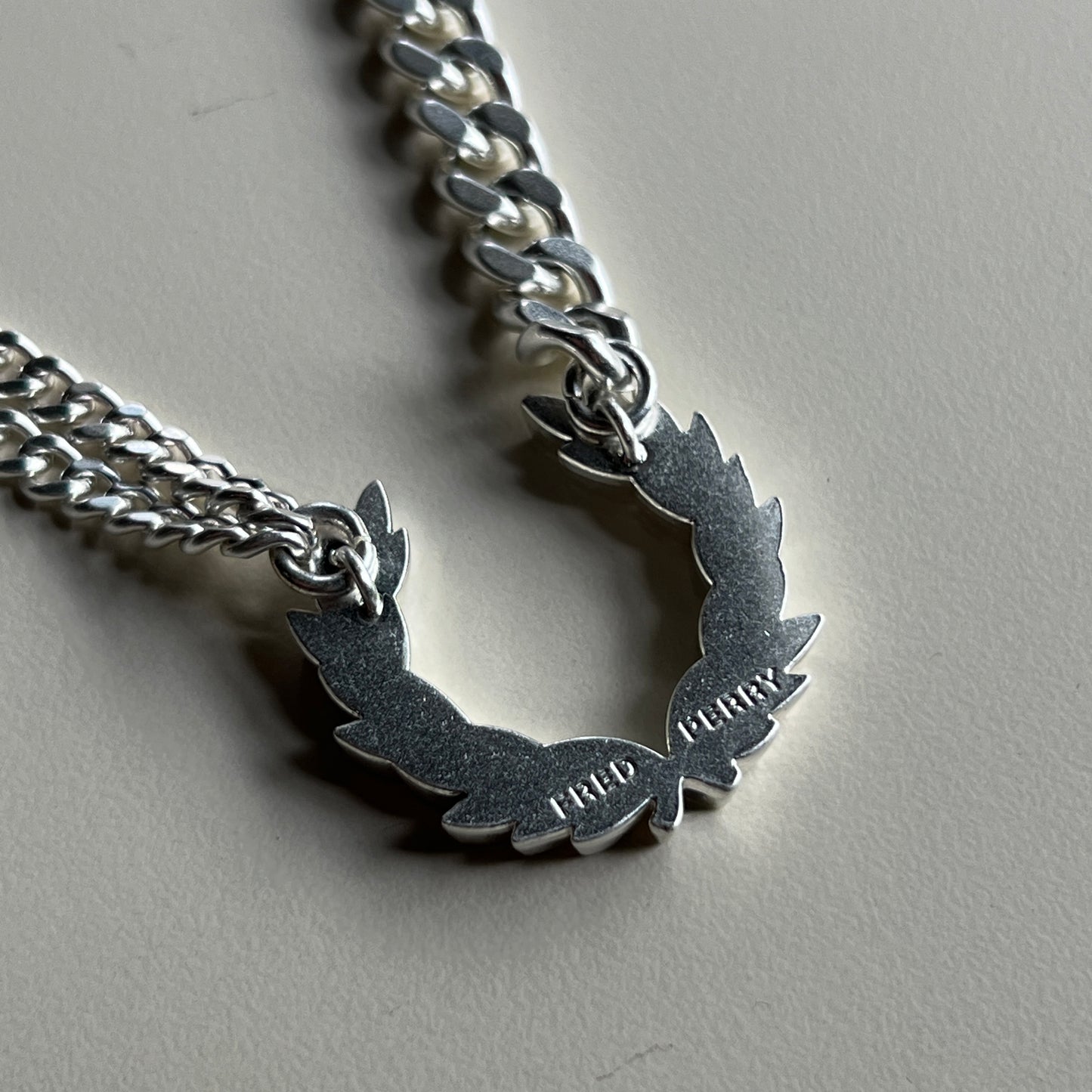 Fred Perry Double Chain
