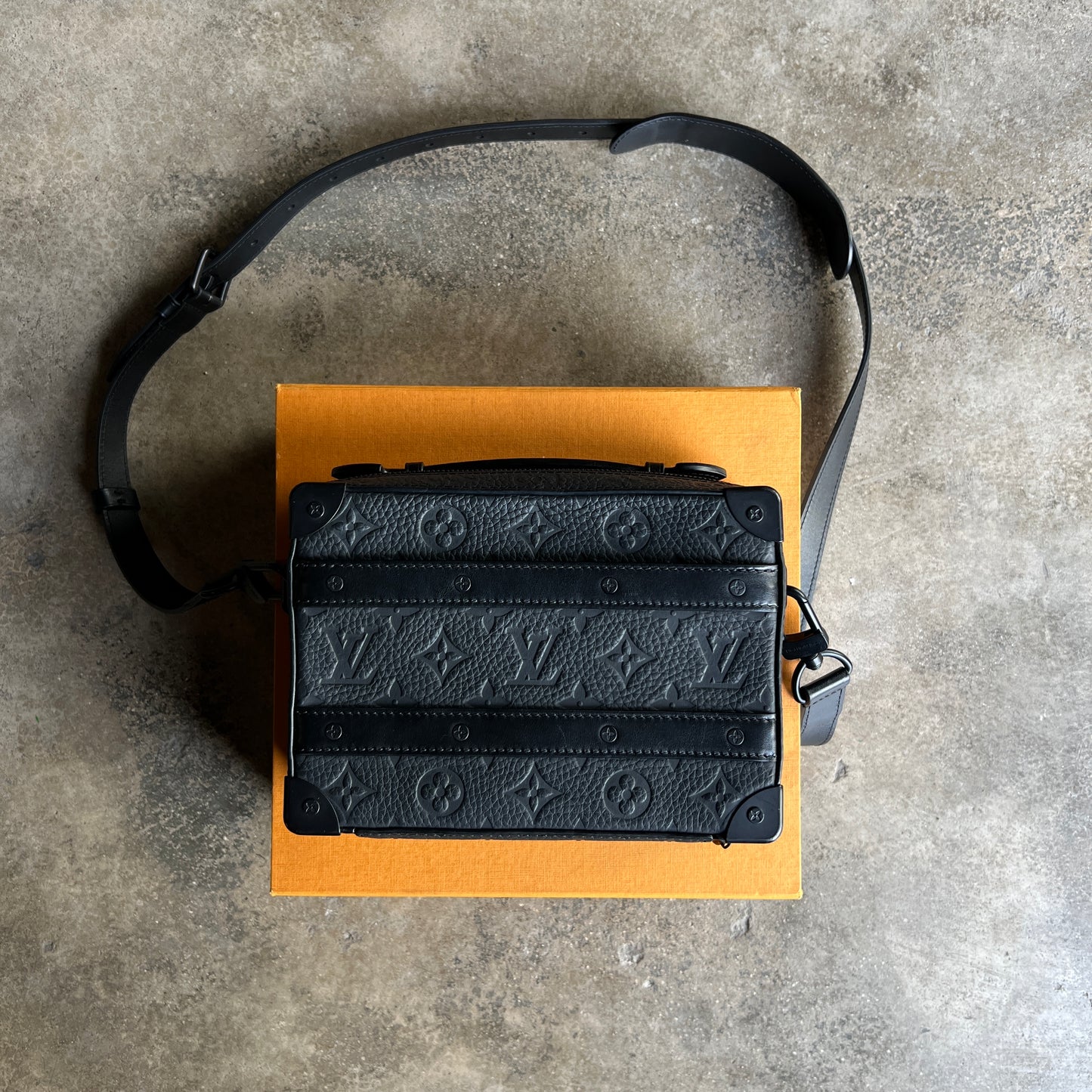 Soft Trunk Crossbody