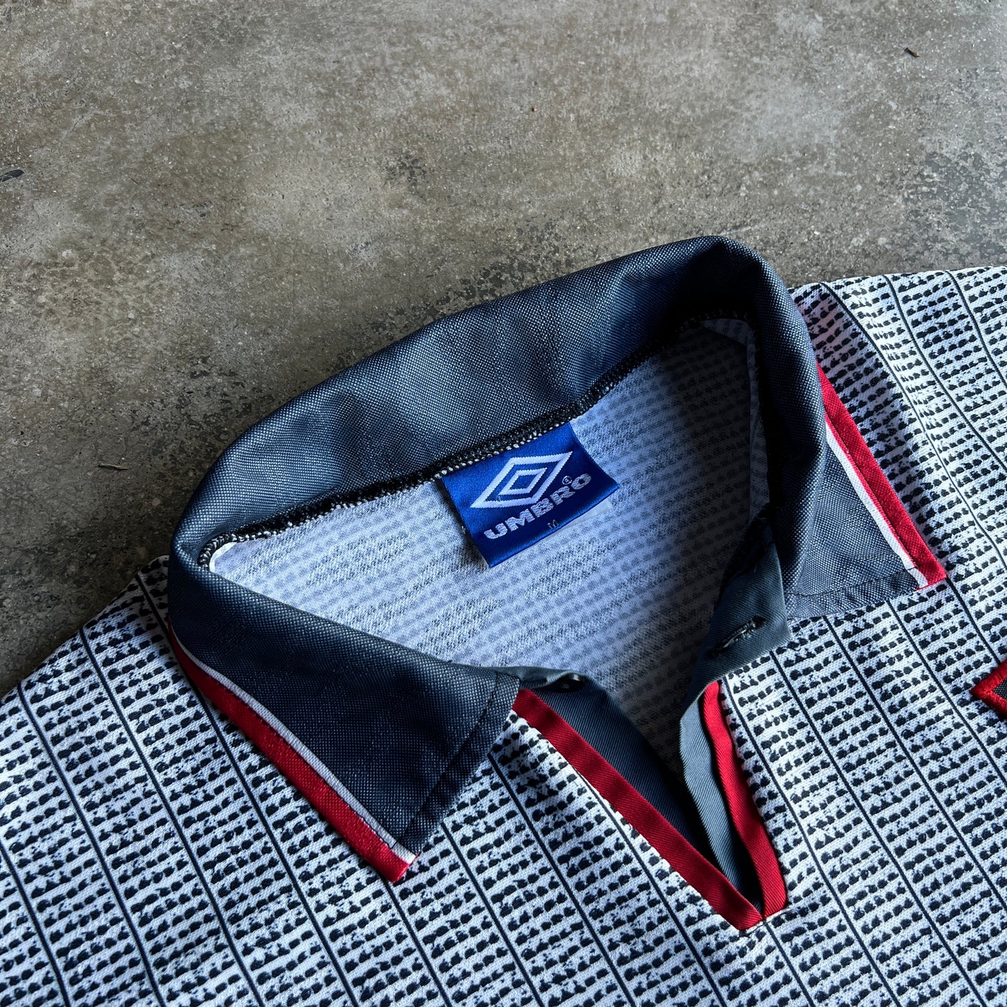 Manchester United 95’-96’ Away Shirt