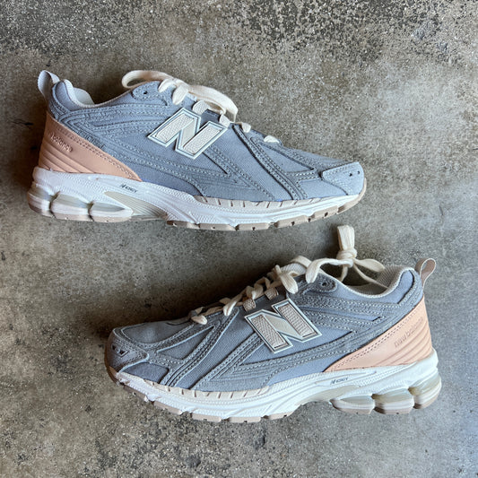 New Balance 1906 8.5US