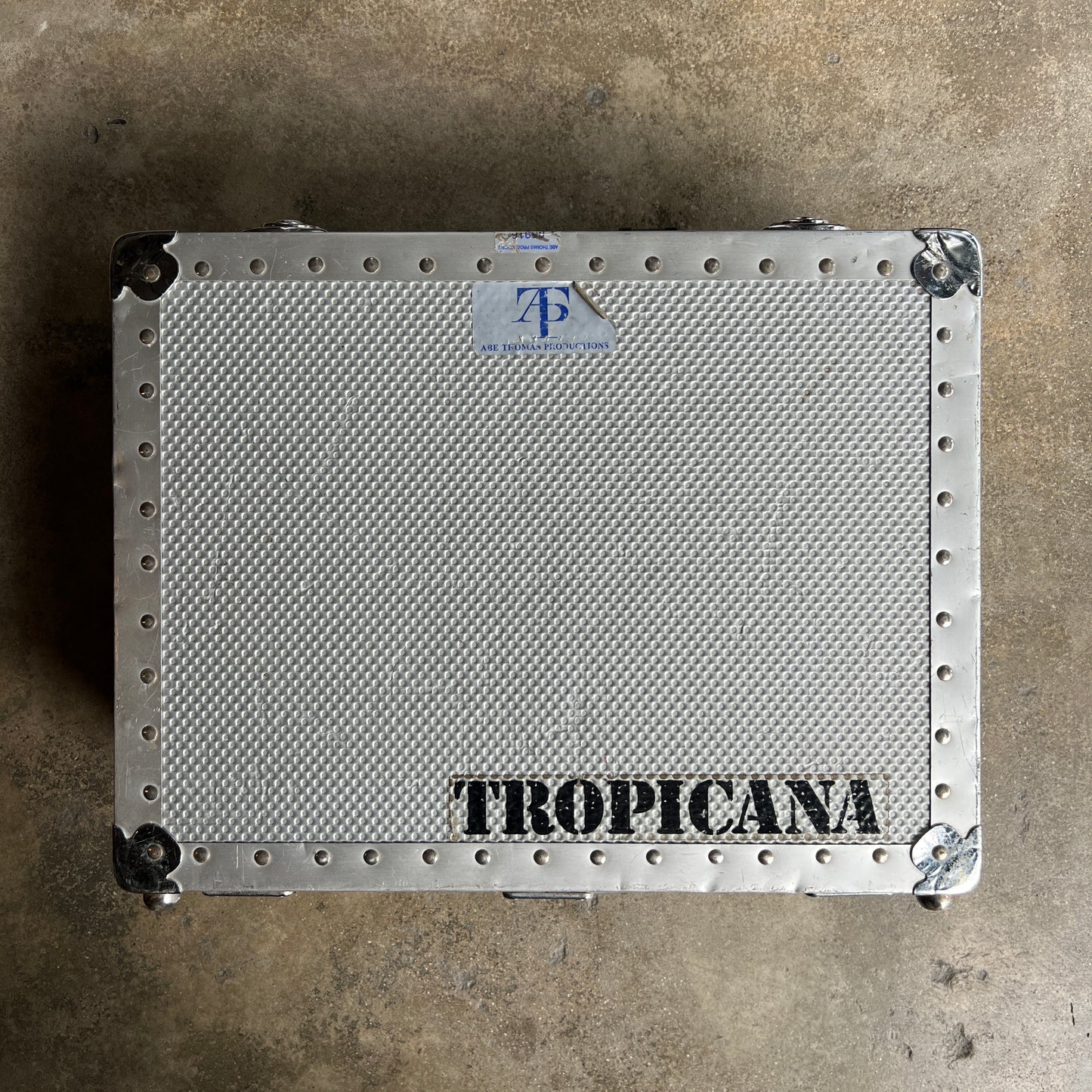 1976 Aluminum Case