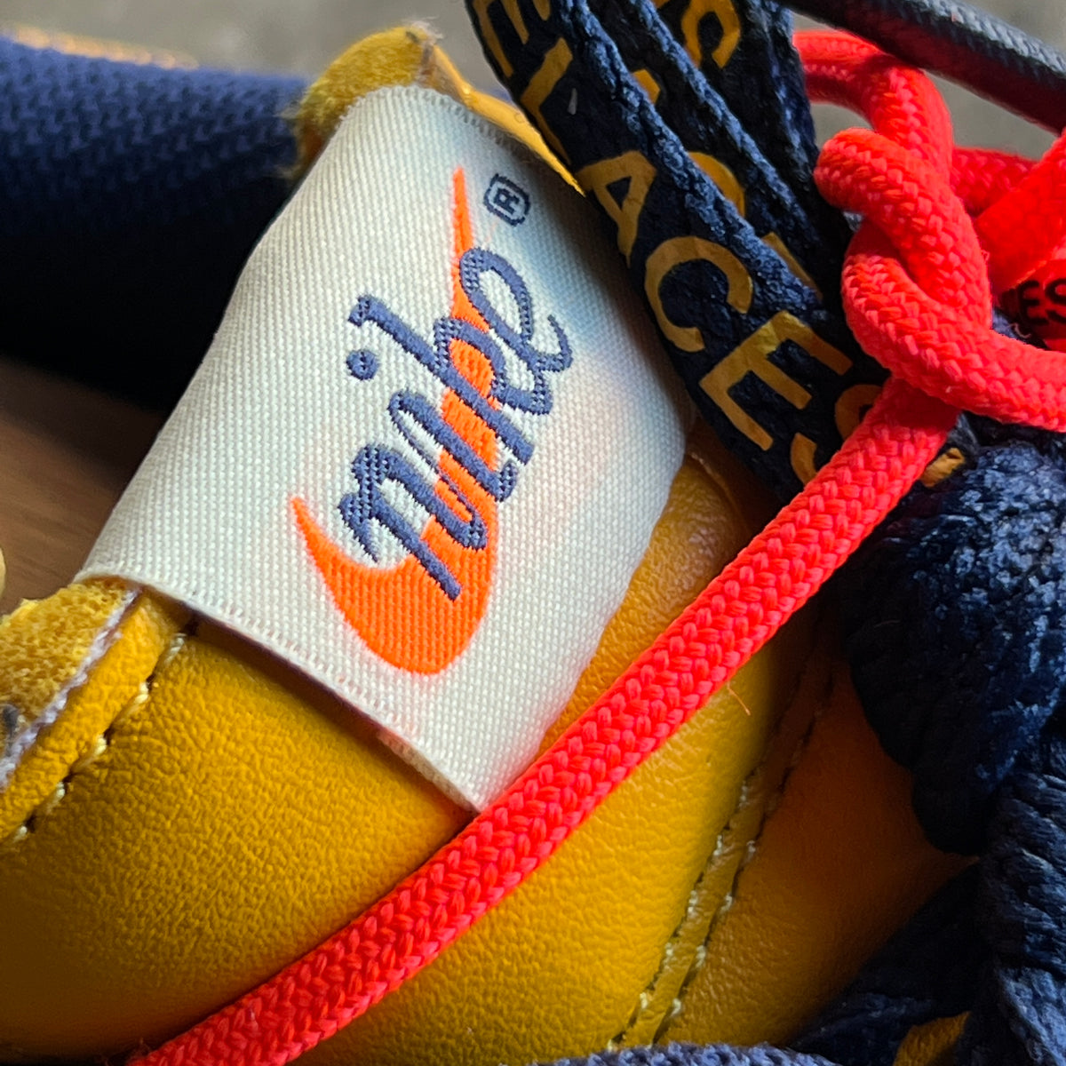 Dunk Low "University Gold"